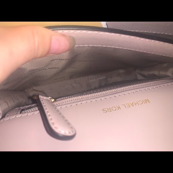 Michael Kors Blush Crossbody with Gold Charm Chain - Picture 9 of 16